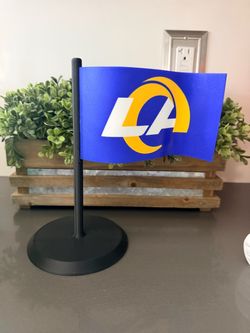 LA Rams small flag display