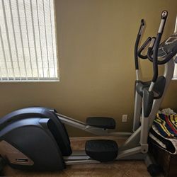 The Nautilus Elliptical Trainer