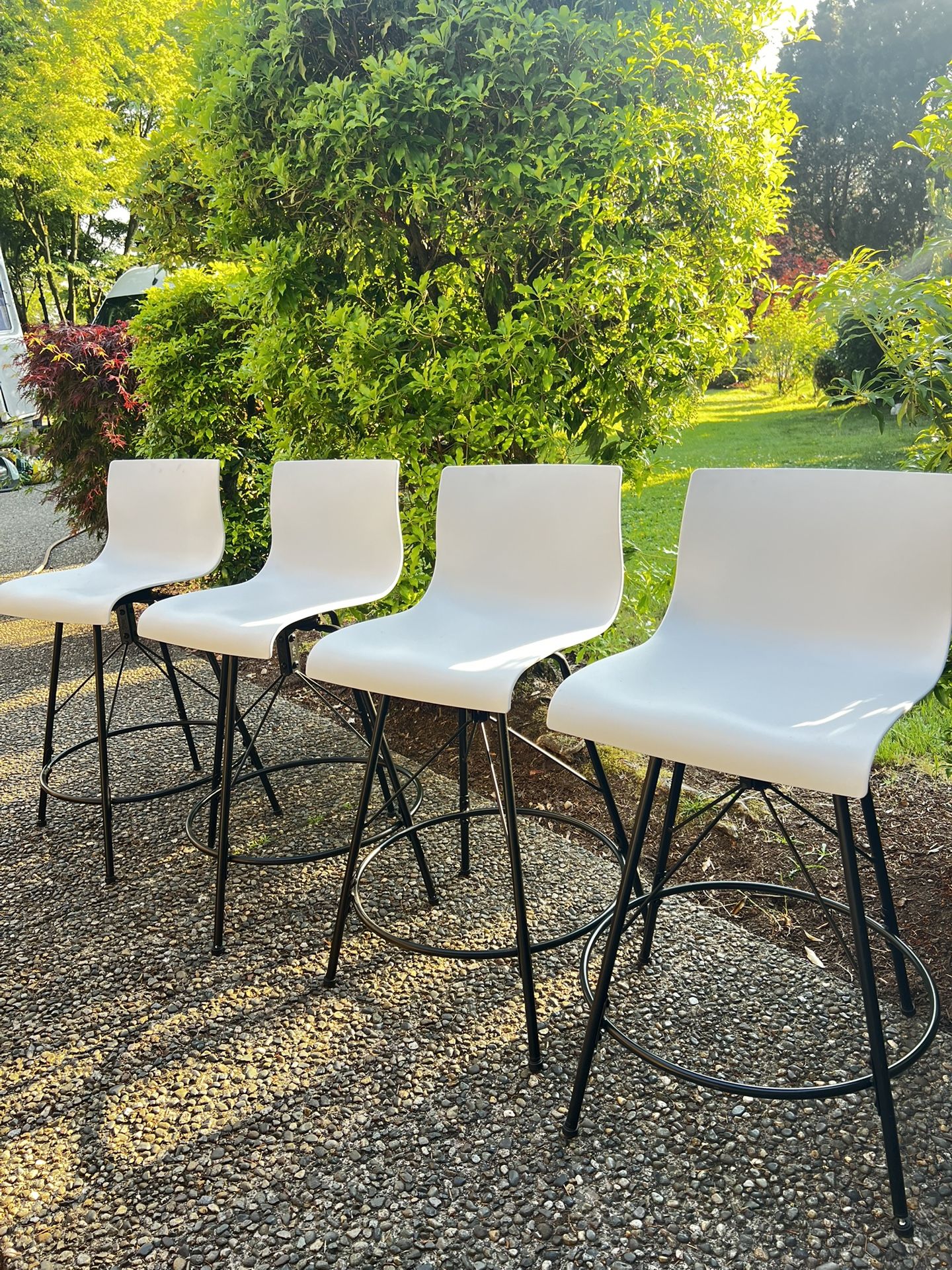 Swivel 4 Counter Stools
