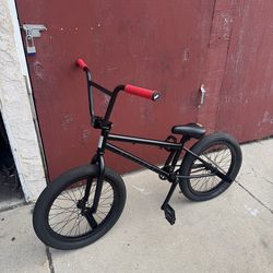 Elite bmx