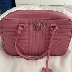 Ladies Prada Milano hand bag