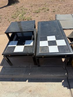 Free matching coffee/end table & general yard/garage sale items