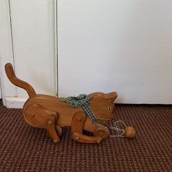 Wood Cat Pull Toy