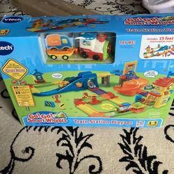 Kids Train Set Brand New 