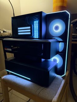 Gaming PC Ryzen 7 9850X3D RTX 5080 16GB 32GB DDR5 2TB NVMe