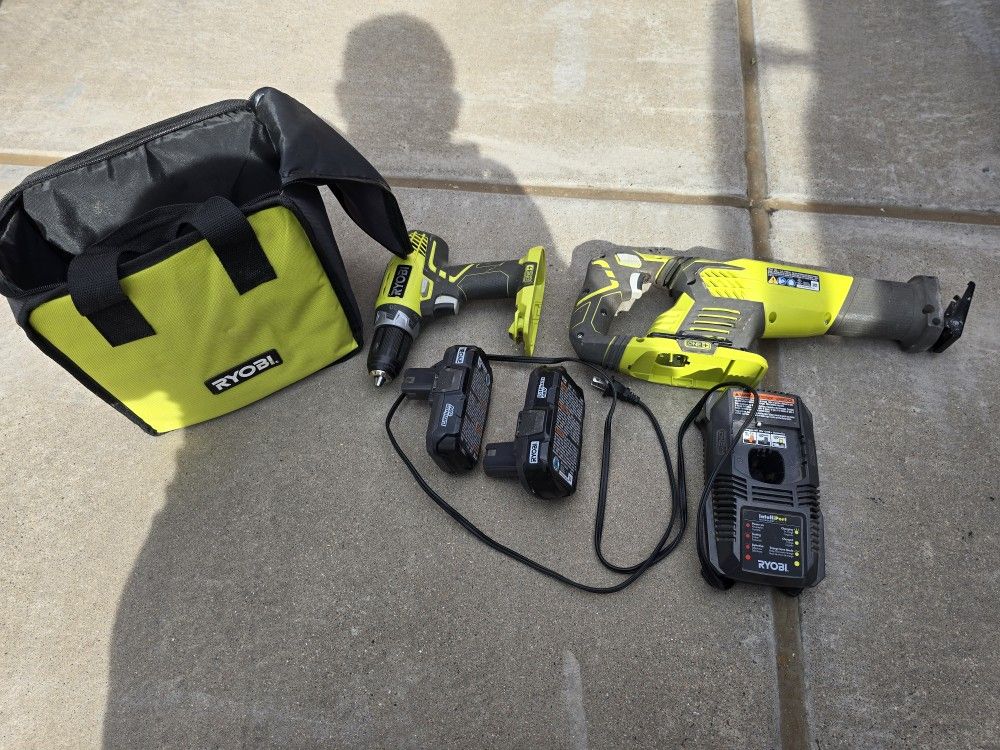 Ryobi Combo Drill 18 Volts And Saw Saw