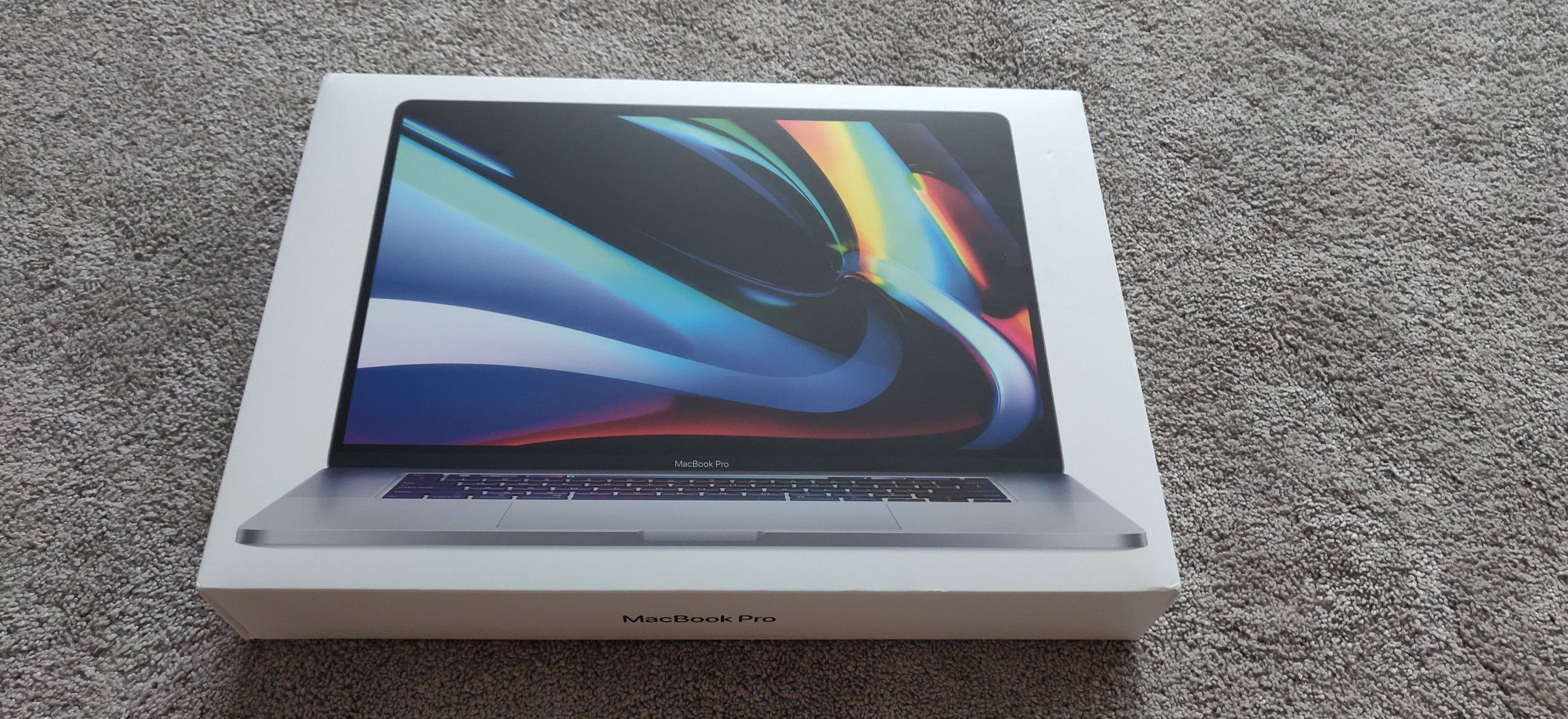 Apple MacBook pro 16 inch i7 512GB open box brand new