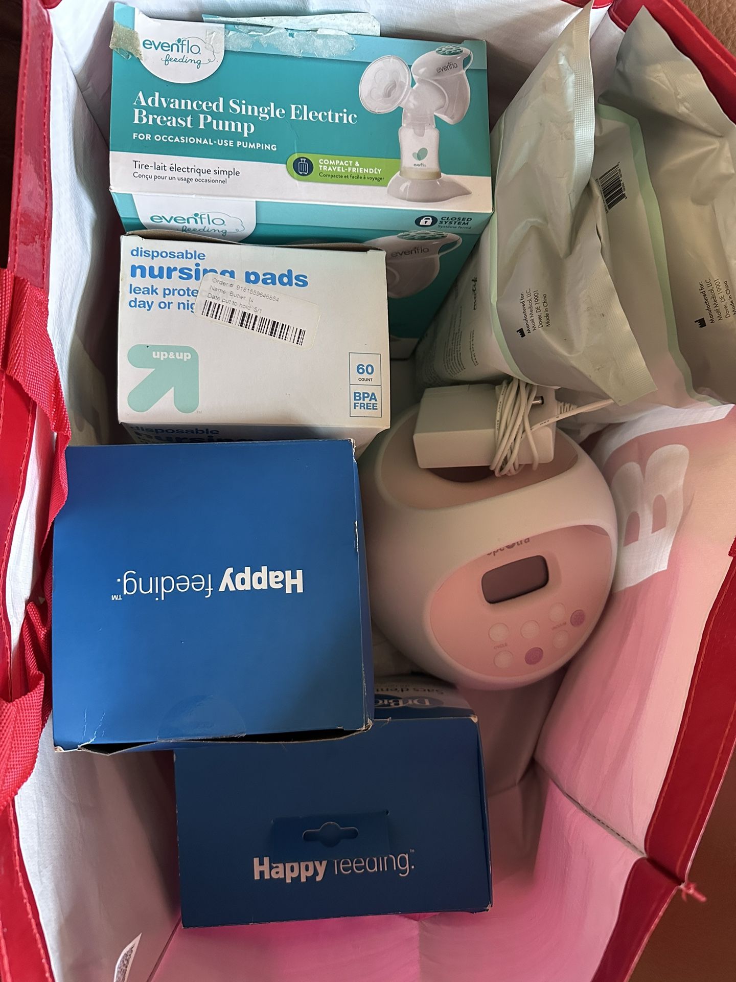 Breastfeeding Pump & Necessities  