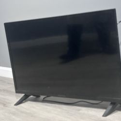 32in Insignia Smart TV