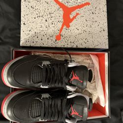Nike Air Jordan 4 Bred Reimagined Size 7.5 M 9 W Used 2-3 Times