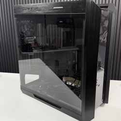ASUS ROG STRIX HELIOS Case