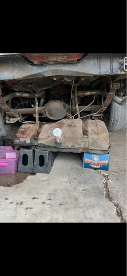 Gas Tank install UnderBody Clean up