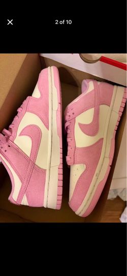 Pink Nike dunks