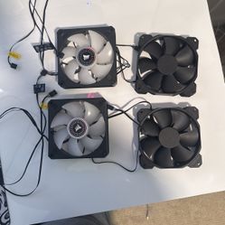 4 Fans