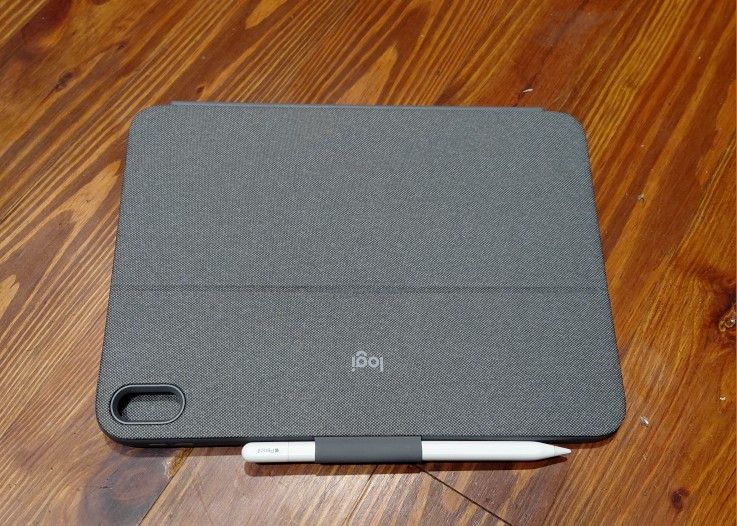 Logitech Bookcase Cover