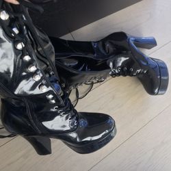 High Top Boots 6.5