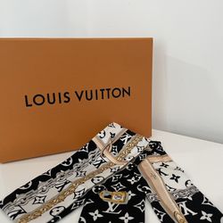 Louis Vuitton Monogram Scarf Bandeau