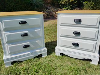 2 Nightstands solid wood