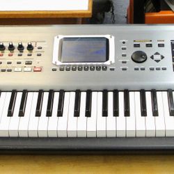ROLAND FANTOM S88 WORK STATION KEYBOARD 