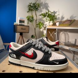 The North Face × Nike Dunk Low collaborative low-top sneakers