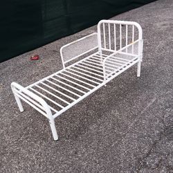 Toddlers Bed