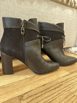 Luz da Lua Black Leather & Suede Booties Size 8