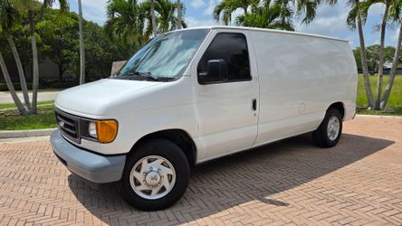 2006 Ford E150