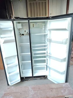 GE   Double Door refrigerator