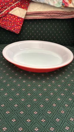 Vintage Pyrex 209 8 1/2 inch flamingo pie plate