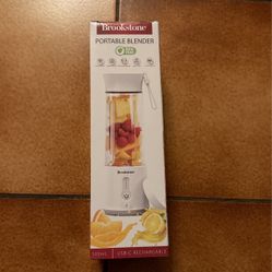 Brookstone Portable Blender 