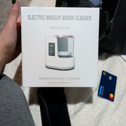 Make Up Brush Cleaner 