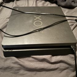 PS4 Slim