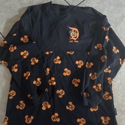 Disneyland Halloween Sweater Size Large