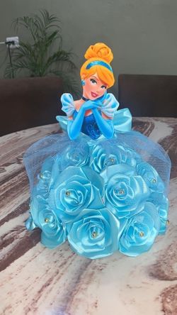 Princess center pieces.