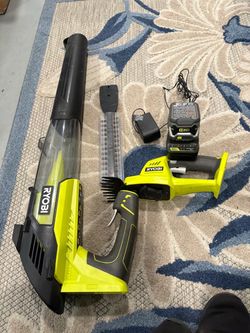 Ryobi 18 V blower and hedge trimmer