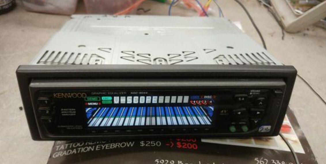 KENWOOD KGC-9044 11 Band Graphic Equalizer