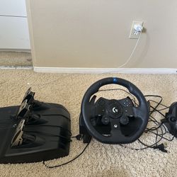 Logitech G923 With Shifter (compatible with Pc,Xbox, And PlayStation)