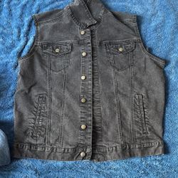 Short Sleeve Denim Jacket 