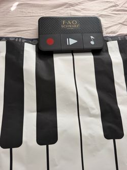 FAO Schwarz Giant Floor Piano