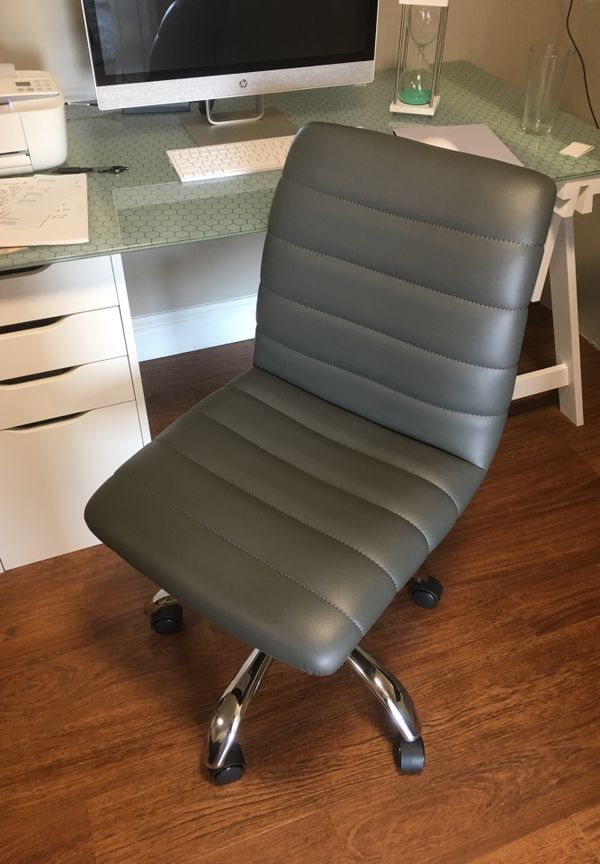 Excellent Condition Desk Chair For Sale In San Francisco Ca Offerup