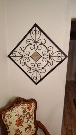 Metal wall decorations (5)