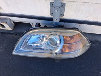 Acura MDX Headlight 