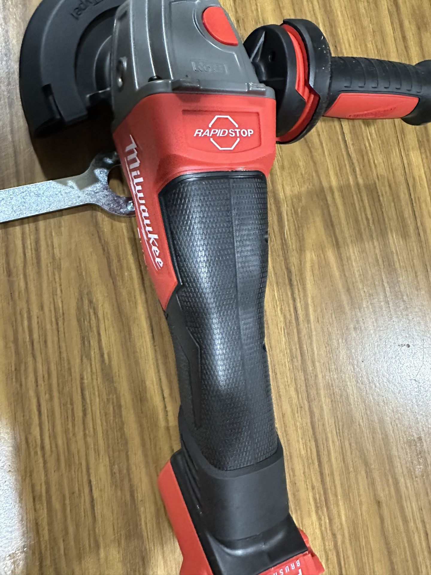 Milwaukee M18 Grinder