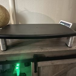3M Adjustable Monitor Riser