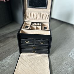 Jewelry Box Organizer/ Jewelry Holder 