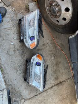 Headlights for a 2015 Dodge Durango RT