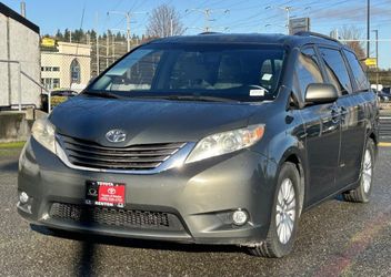 2013 Toyota Sienna