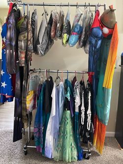 Halloween costumes 🎃 👻