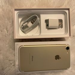 iPhone 7 32GB Factory Unlock Like New 