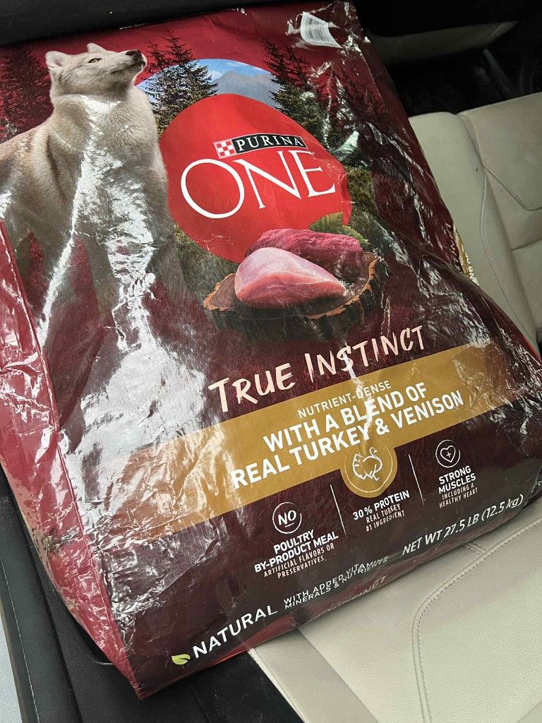 Purina One All Natral Dog Food Turkey And Venicen